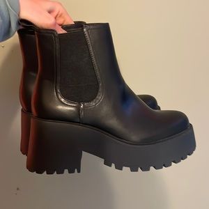 Woman’s boots